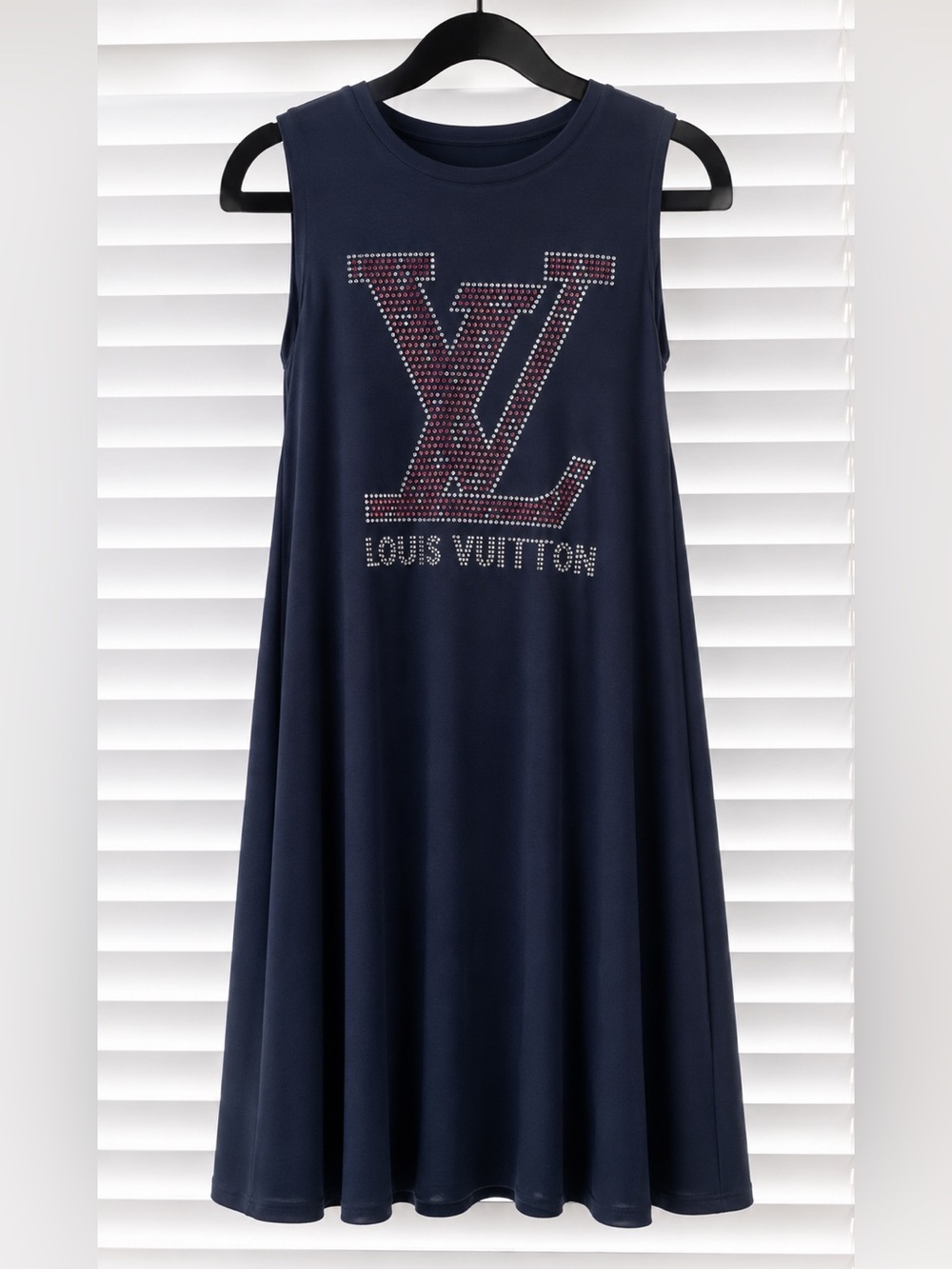 PLUS SIZE Navy Sleeveless Pocket Dress with Graphics NWT